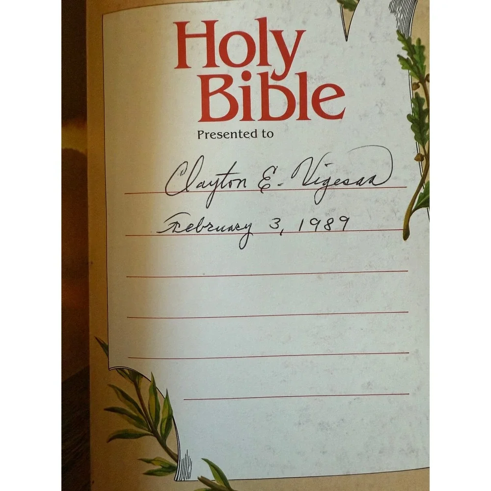 Holy Bible‎ New King Jam Ver Nelson Red Letter Concise Dictionary Concord 1982